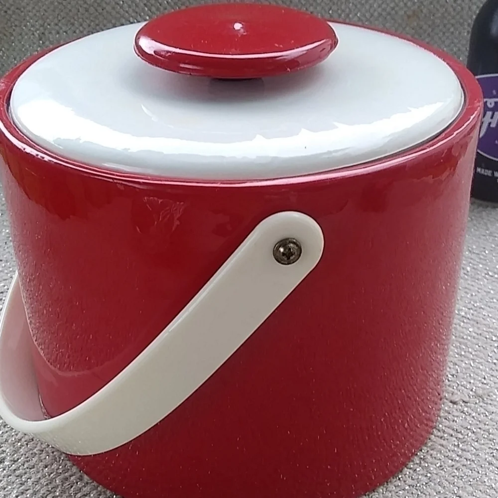 Perfectly Retro Mid-Century Modern Vinyl Red and White Ice Bucket with Lid